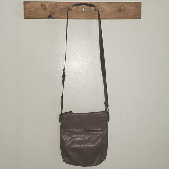 Axcess Handbags - Liz Claiborne Axcess Crossbody Bag